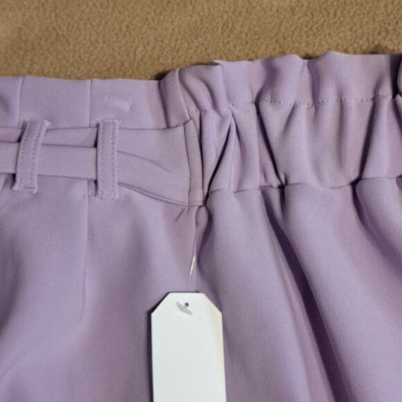ShoSho High-waisted Sculpting Shorts with Tie Belt.. Size MD.. Lavender.. - Picture 4 of 7